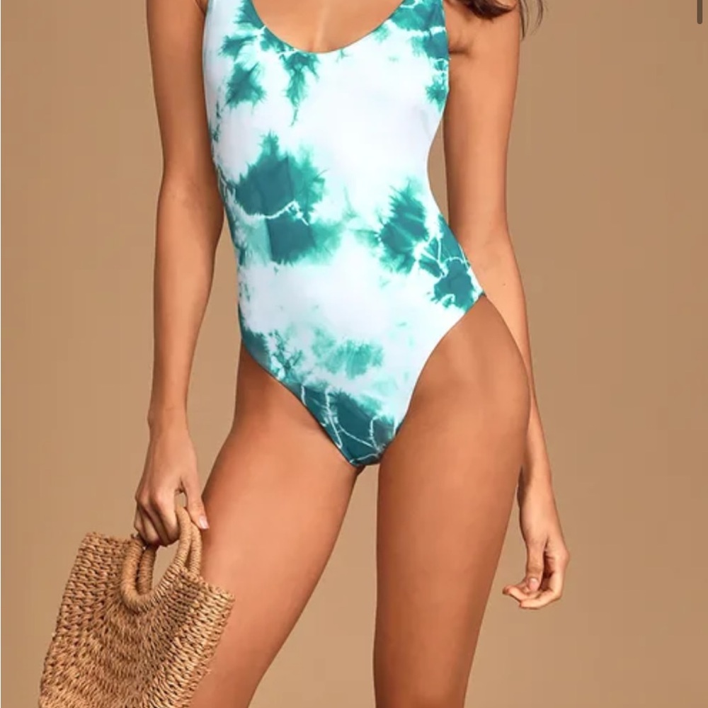 Lulus Myrna blue tie-dye swimsuit one piece xl